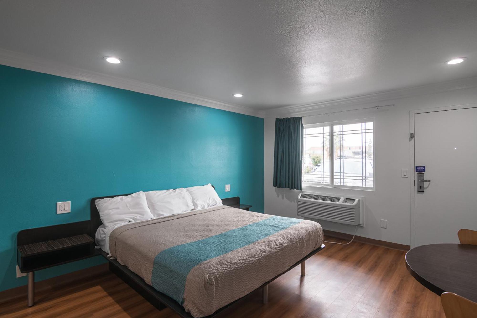 Motel 6-Norwalk, Ca Dış mekan fotoğraf
