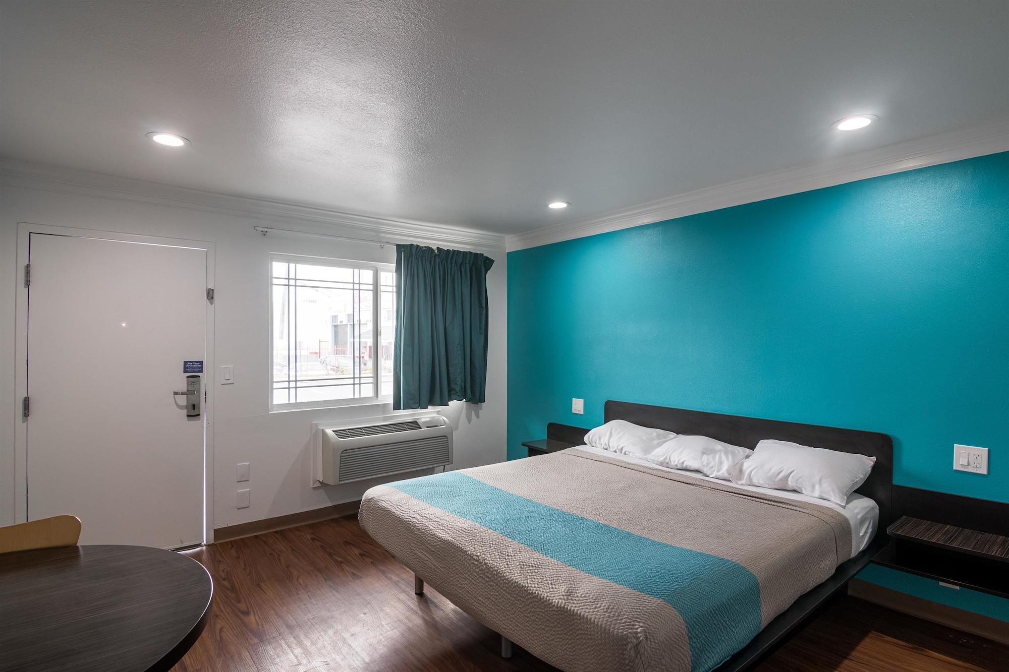 Motel 6-Norwalk, Ca Dış mekan fotoğraf